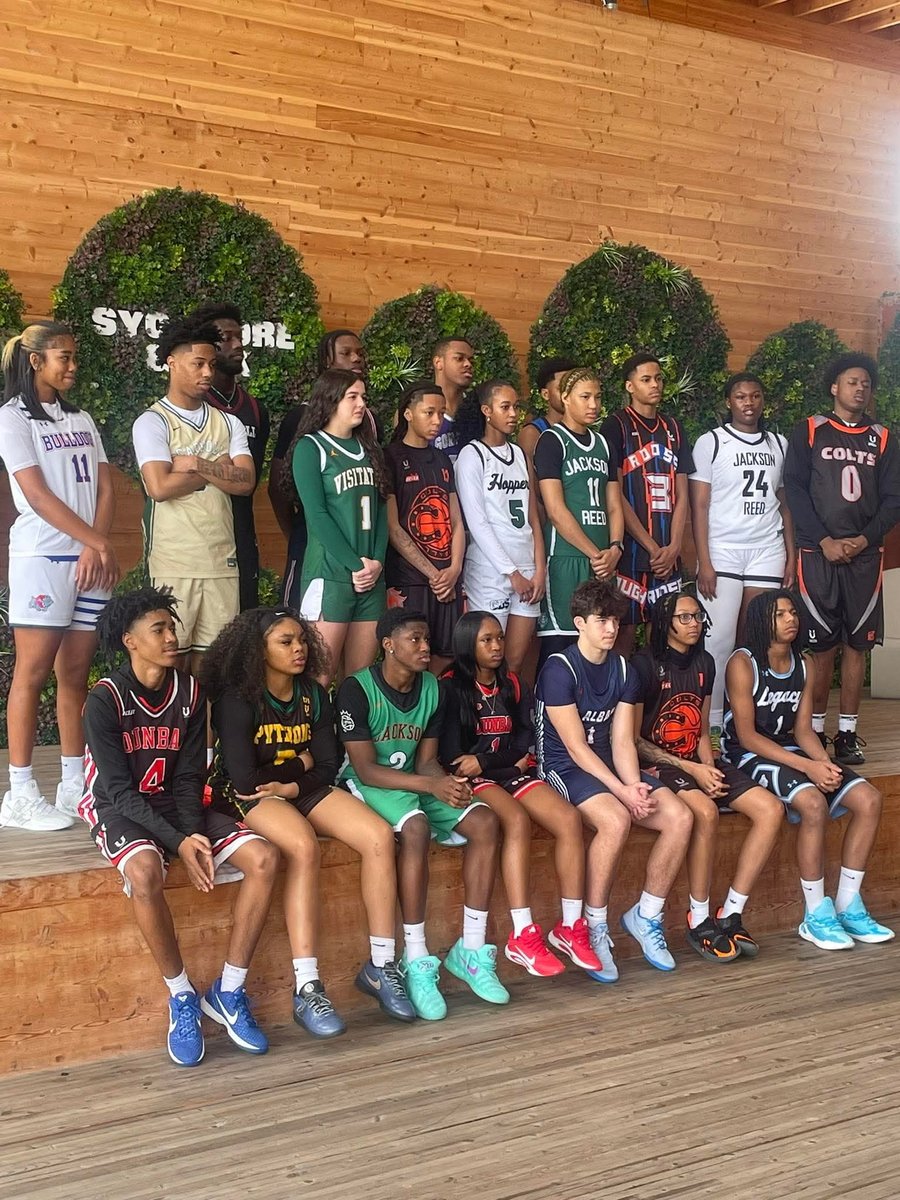 Coach Monte tweet media