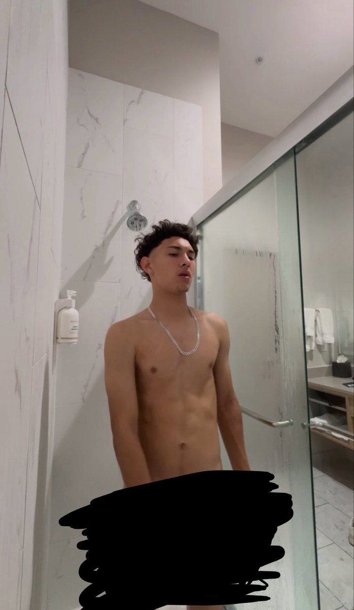 Adonisaurr's tweet photo. Message me for Videos, Pictures, Mostly solo at the moment! Special requests available! 🤫😝 https://t.co/k76nXSWuxh