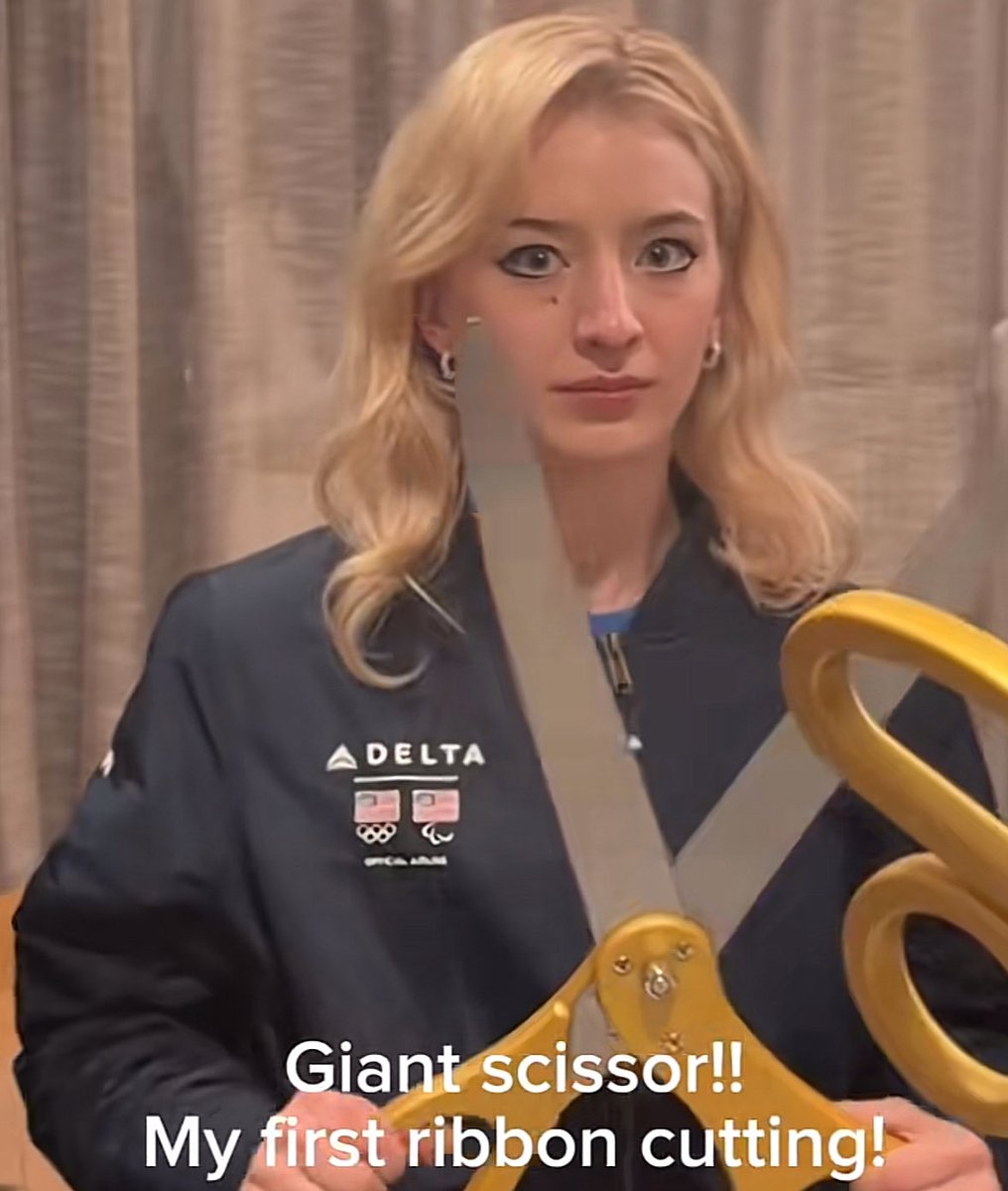 do NOT give amber ur comically large pair of scissors