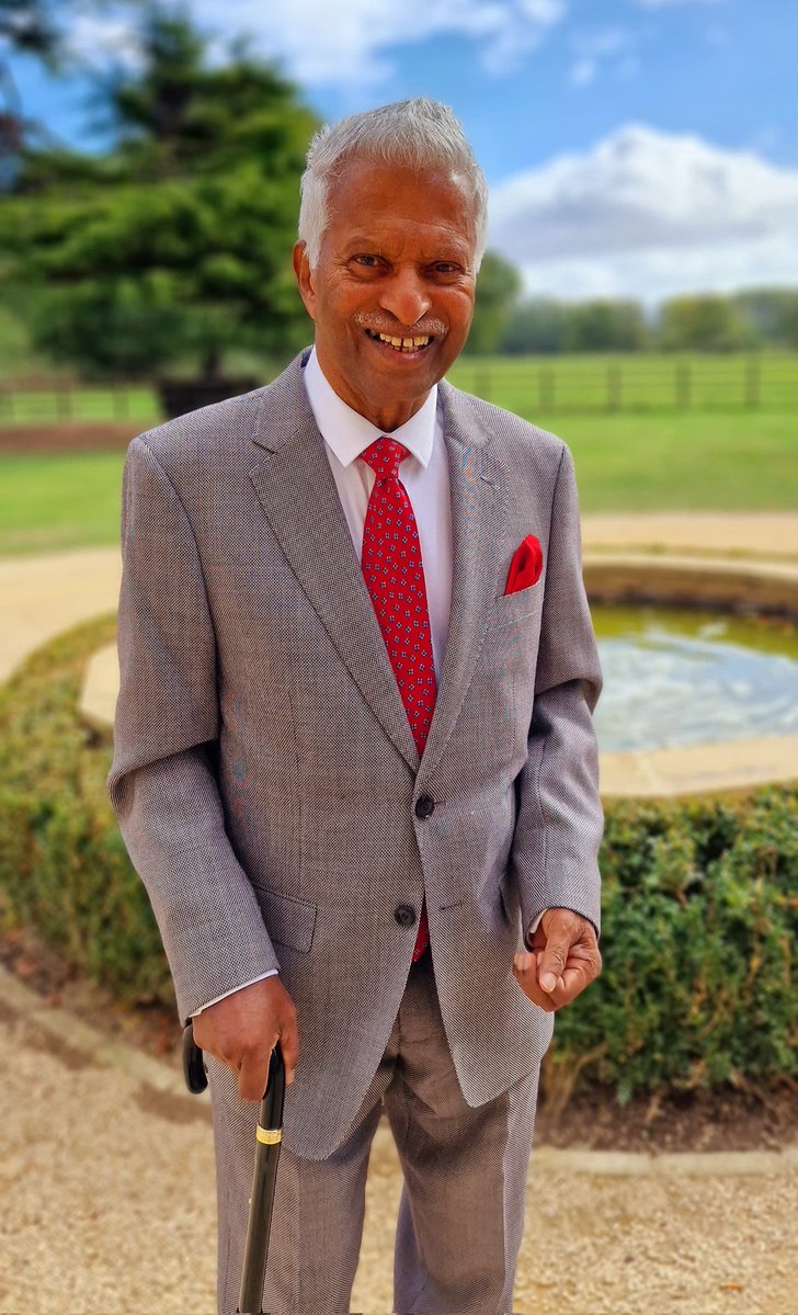 Sen Monro tweet media