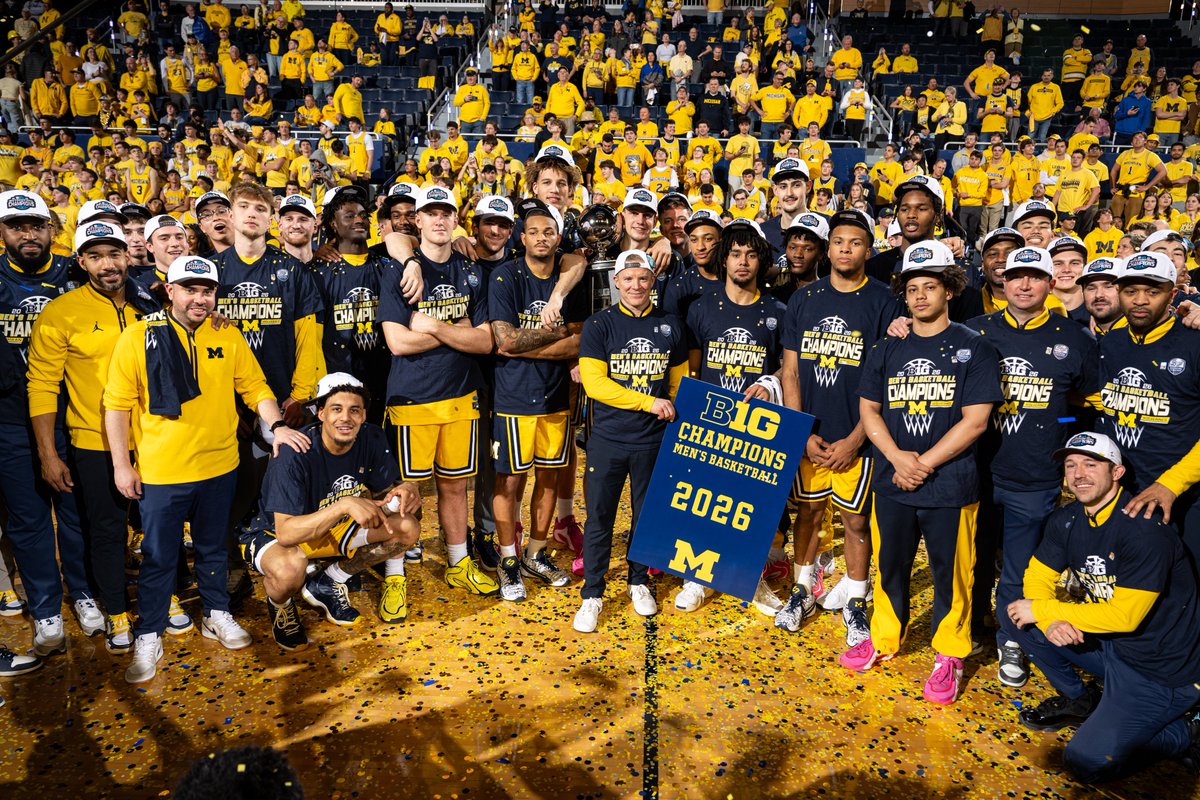 umichbball's tweet photo. The Big Ten Champs 〽️ https://t.co/P5xATaynKe