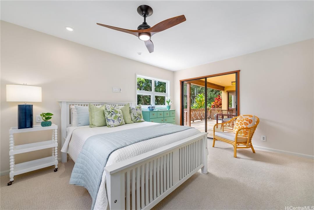 Just listed by Julianna Garris, R(B) is 2956 Kaloaluiki St A in Honolulu, Oahu for $1,498,000.

hawaiilife.com/listings/2956-…

This 3-bed, 2-bath single-level home in the Manoa Valley is located down a quiet drive in a small four-unit CPR community. Tap the link for details.

#Oahu