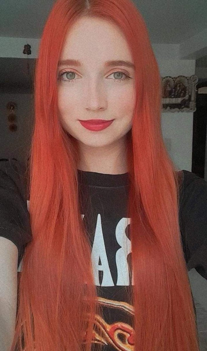 Miyu 🦇 tweet media