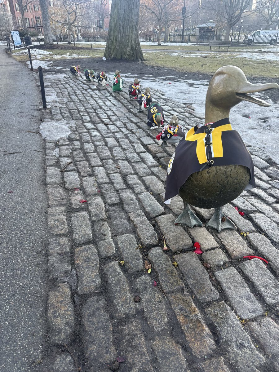 The Running Griffin tweet media