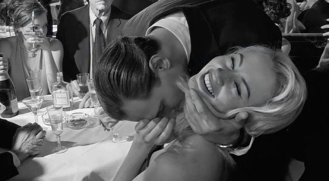 . (@redlightfairy) on Twitter photo 