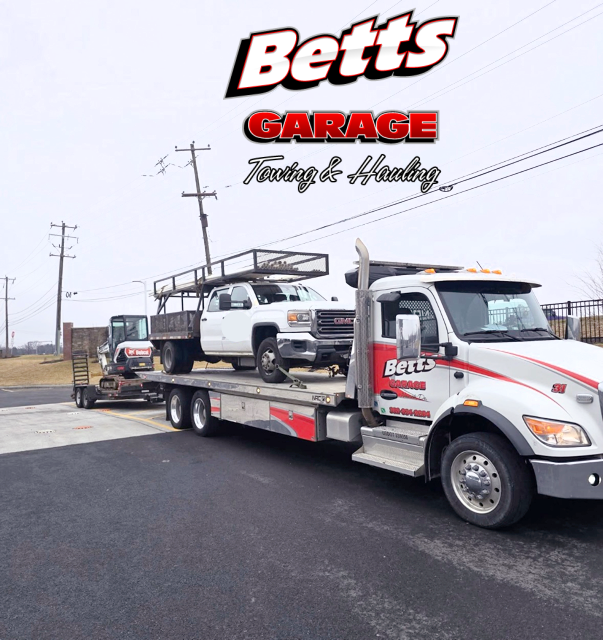 BettsGarage's tweet photo. When one job turns into a 'two-in-one trip' 💪

Operator Cody handled this 2-fer for a local business — truck on the bed and the trailer off the back, all safely transported to their destination.

It's all in a day's work here at Betts Garage!

#BettsGarage #TowLife #Hauling https://t.co/ilfuBPcmxi