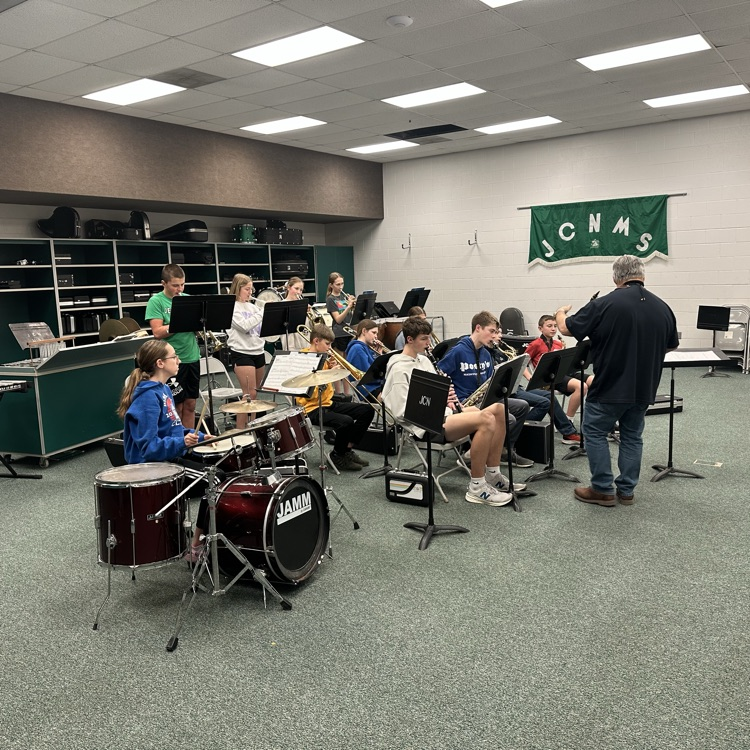 Thank you to Dr. Treinen from Washburn University for coming to work with our middle school jazz band today! Catch the jazz band as well as 6-12 band and choir at our March 10 concert!
