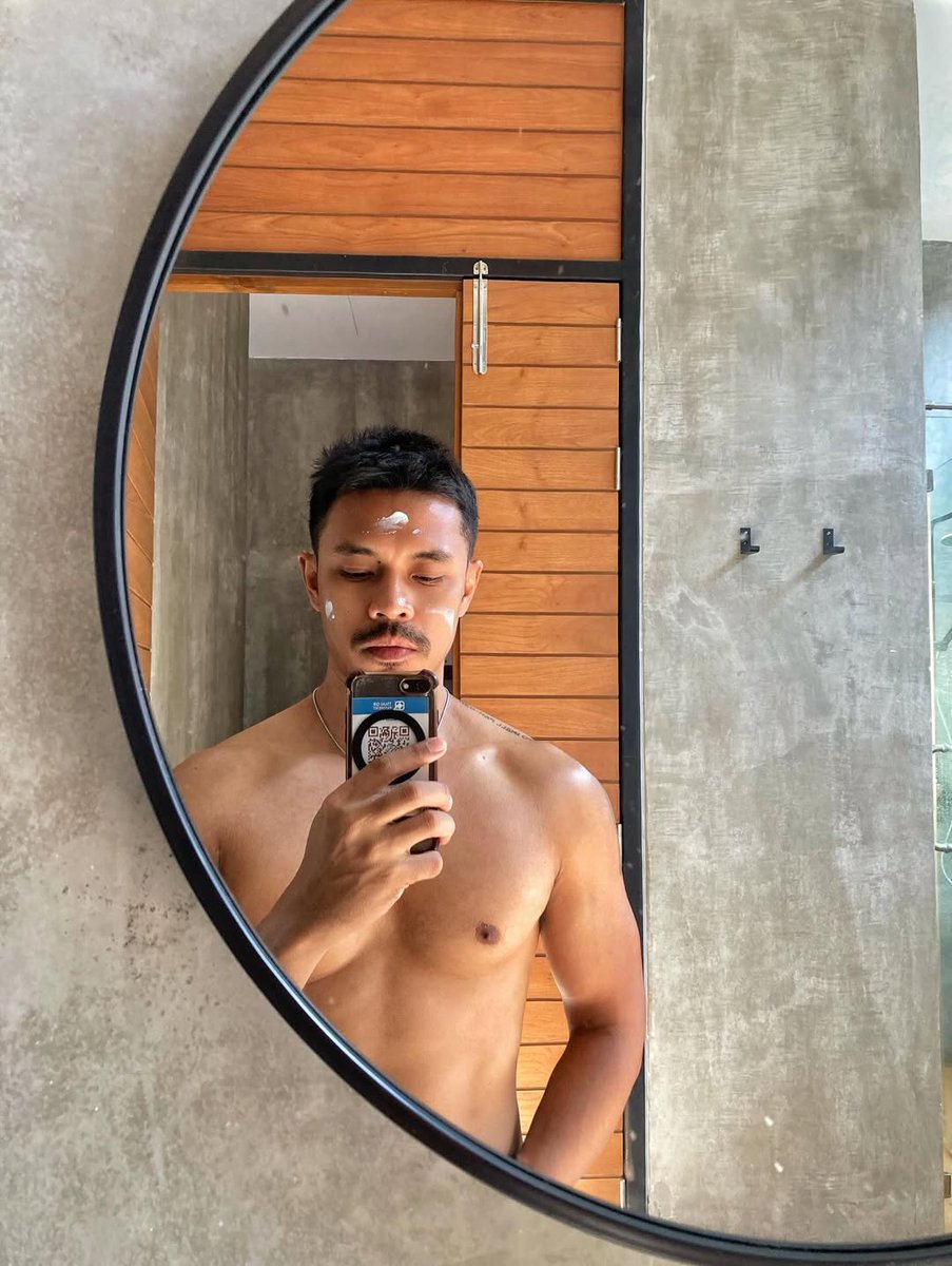 hsjshhwu's tweet photo. 📍 Samarinda 

Ready pijat berpengalaman &amp; Profesional 
https://t.co/qbGxxJYDDu

#pijatsamarinda #pijatpriasamarinda #samarinda #gaysamarinda #pijatpanggilan https://t.co/NtBupUuGwa