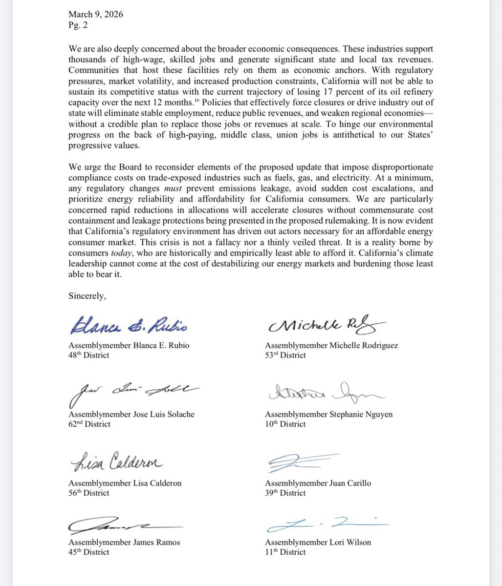 Eytan Wallace tweet media