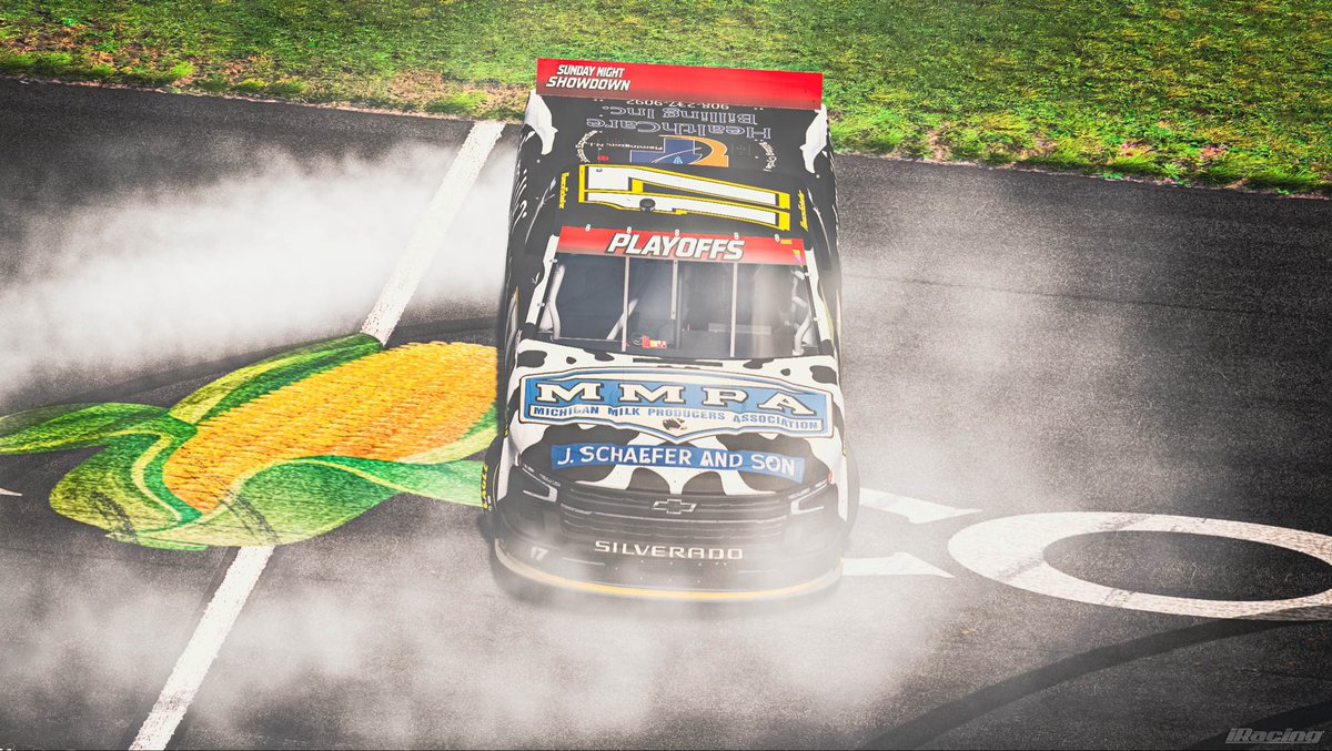 SundayShowdown5's tweet photo. Reece Schaefer had waited all season long to finally snag his first win of the season and he does it at the perfect time! He clinches a spot into the round of 8 after a dramatic ending at Iowa!!! https://t.co/eBYeOosmm5