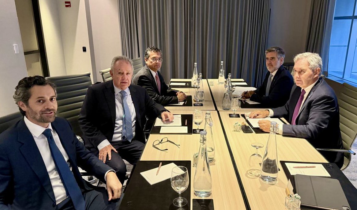 En el marco de la atracción de inversiones en Argentina, el Presidente Ejecutivo de Grupo México Transportes, Alfredo Casar, acompañado por su CEO,  Fernando López Guerra, transmitieron el interés del grupo -uno de los mayores operadores ferroviarios y logísticos de América