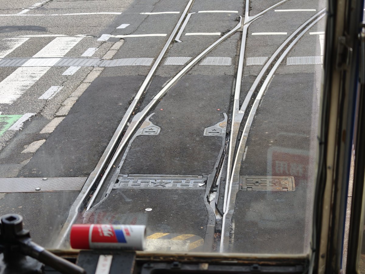 JR Urbane Network tweet media