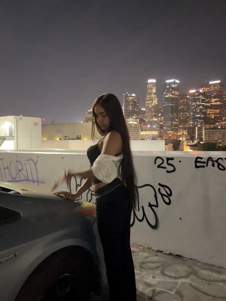 Luna Stormi tweet media