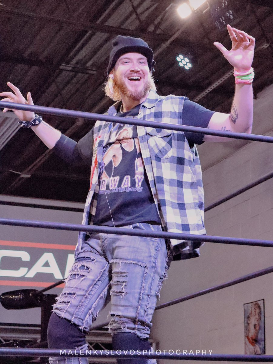 Malenky_Slovos's tweet photo. Idk about this guy, he looks like he might try to mansplain something to me... @rickyharway #indiewrestling #createapro https://t.co/mL0Vg9VXWQ
