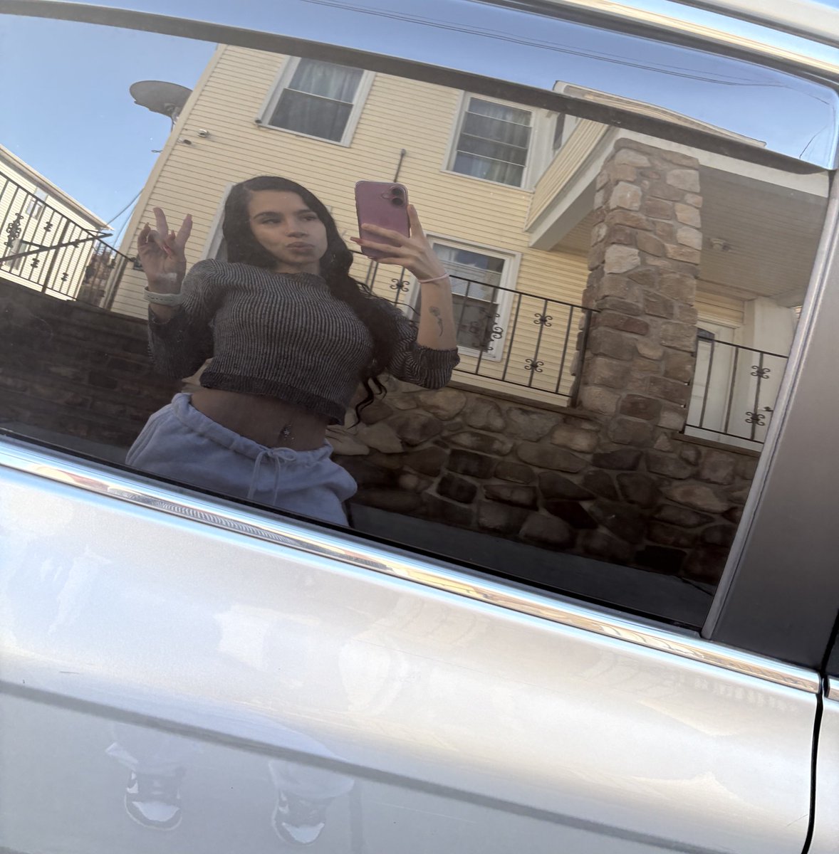 GuerraIsmenia's tweet image. im not thiccccc but everything #natural 🥲 also this me after a #nightshift still #slaying #facecard