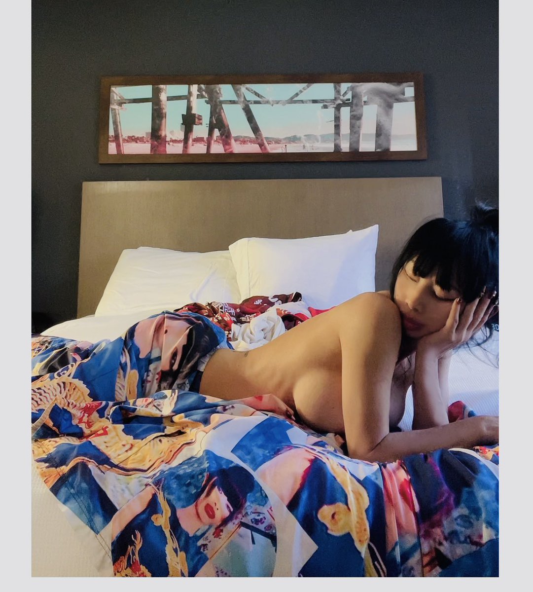 Bai ling 白靈 tweet media