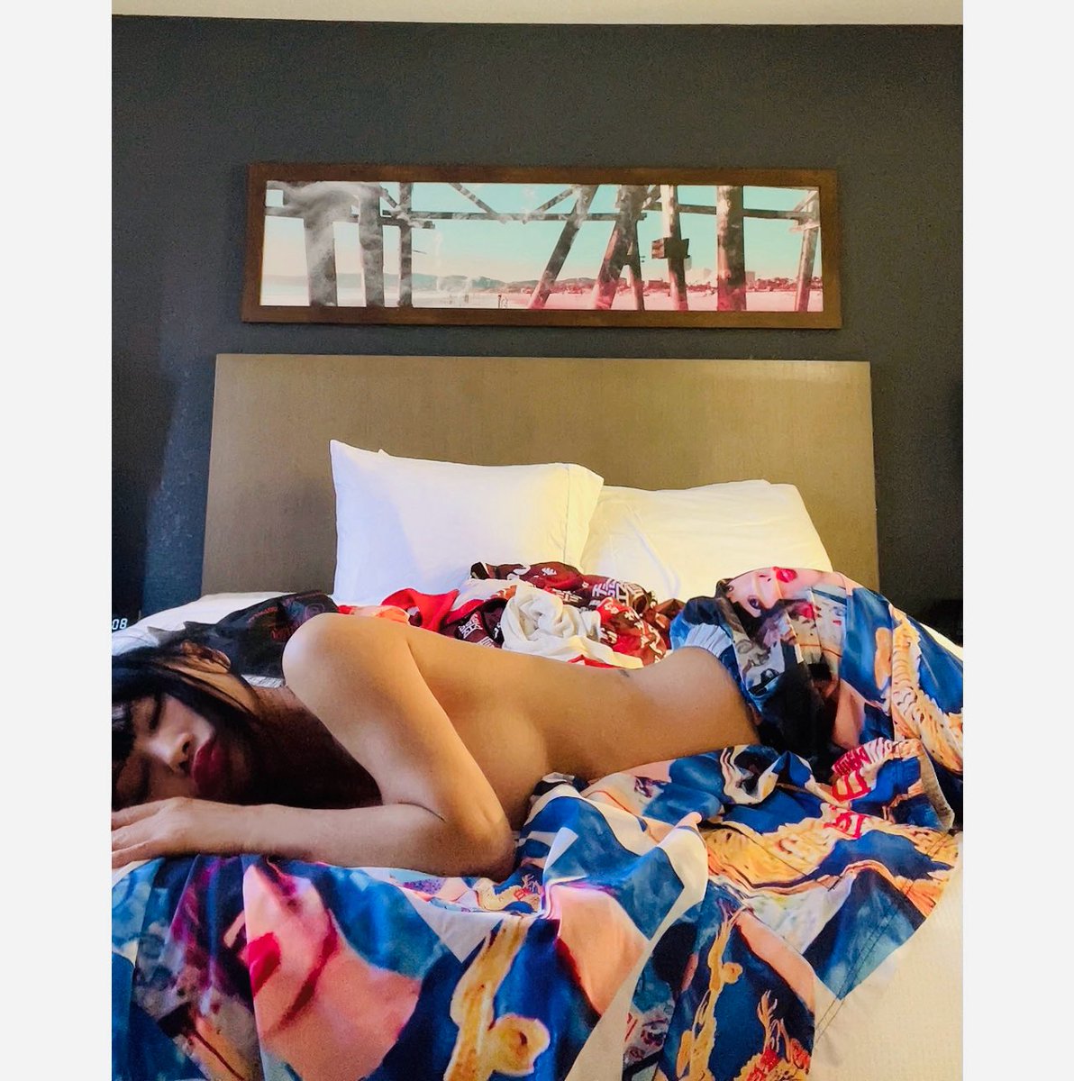 Bai ling 白靈 tweet media