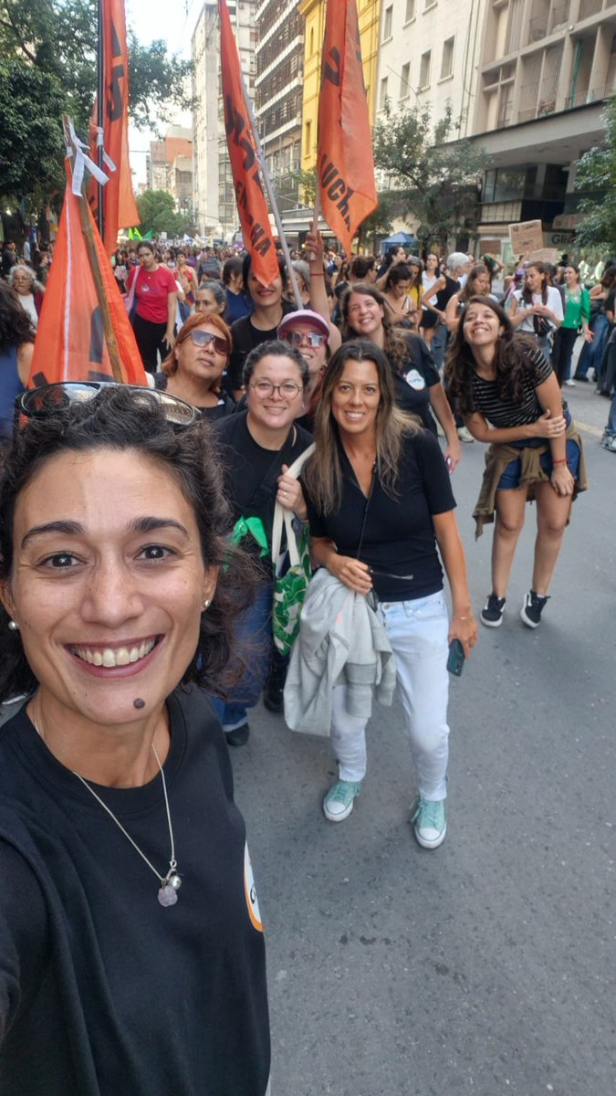 la gaby 💚✌️ tweet media