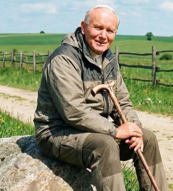 RosarySon tweet media