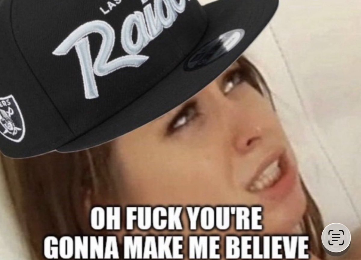 srchilaquilles's tweet photo. How Spytek got #Buki rn: https://t.co/yyP6LFnP63