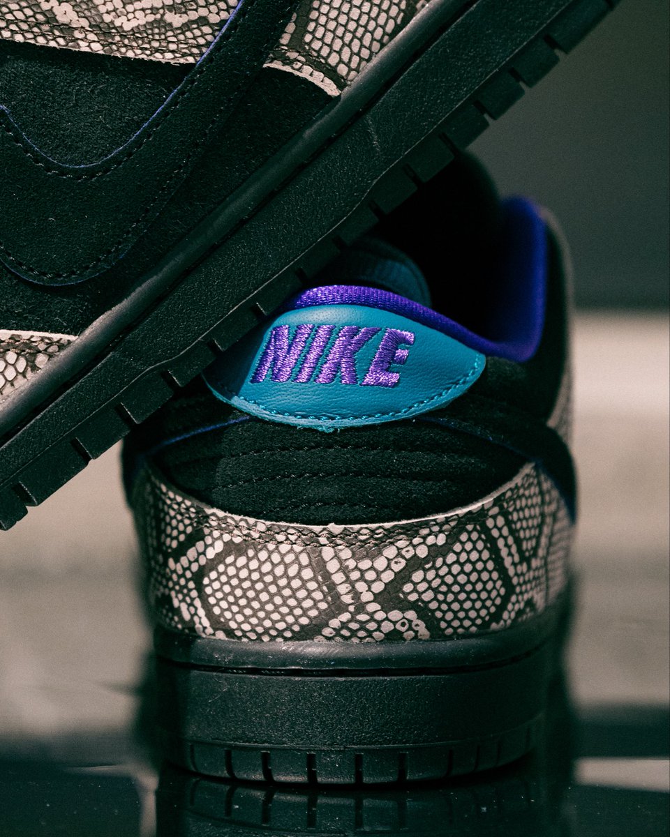 instant skateboards website