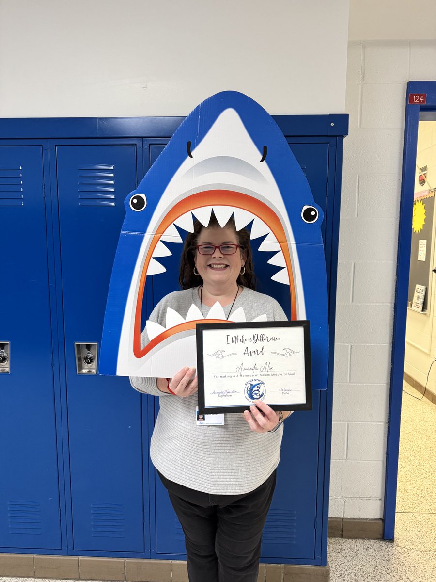 SalemSharkTank's tweet photo. ☀️Congratulations to our most recent “I Make a Difference” Recipients☀️ Ms. Rouse, Ms. Jarosz, Ms. Alix, Ms. Helms, and Ms. Scwandt! #SalemStrong https://t.co/dz4oIgh77t