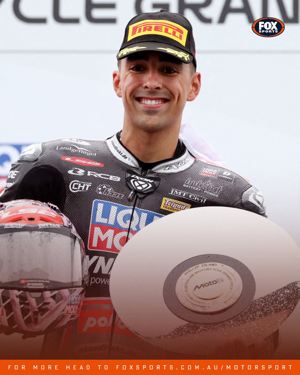 Fox_Motorsport's tweet photo. Australian Moto2 rising star Senna Agius has learnt of a timely boost to his season through bizarre circumstances.

A strange "error" has closed his gap to the top of the standings.

DETAILS >>> https://t.co/Gwq4i9Q3fO

#MotoGP #Moto2 #SA81 https://t.co/keuuGhMsfT
