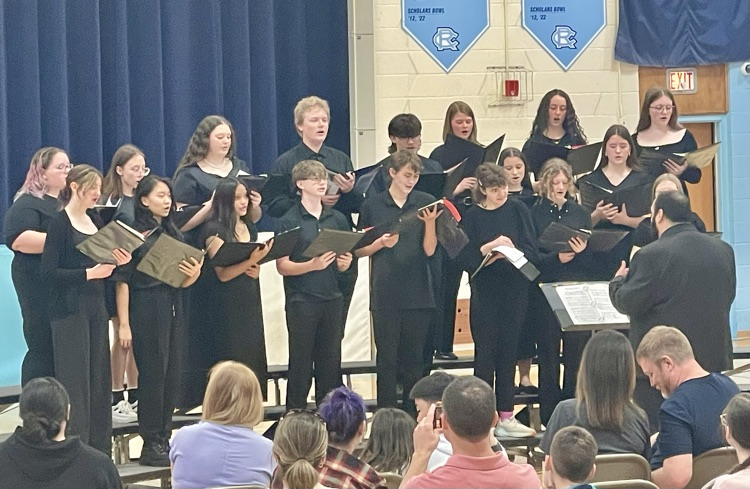 RCHS Falcons tweet media