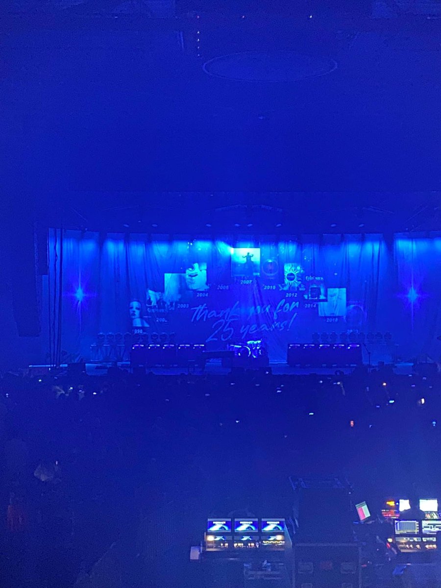ccavanaugh8's tweet photo. Pt. 12 What an epic night! 🔥 Got to see Godsmack and Extreme live on Tuesday, 10/24/23. Nothing beats being in the crowd feeling that energy. Rock on! 🤘#Godsmack #ExtremeBand #ConcertLife #RockOn https://t.co/uSEM0Ilmsb