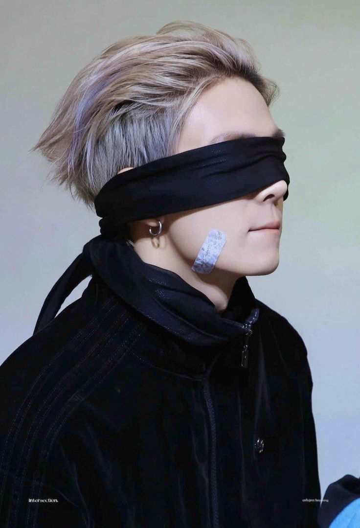 𝕳𝑒𝑖𝑧𝑜𝑢. tweet media