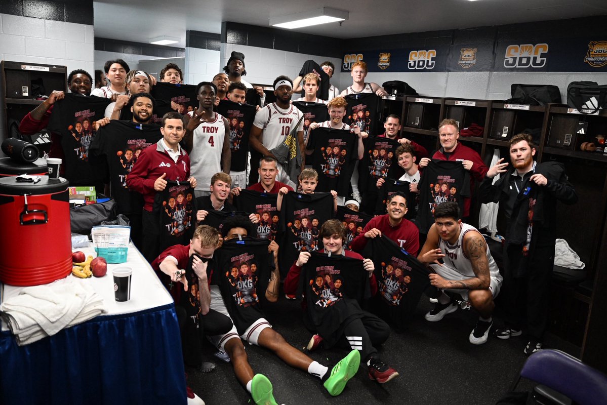 Ryan Hammer🔨 tweet media