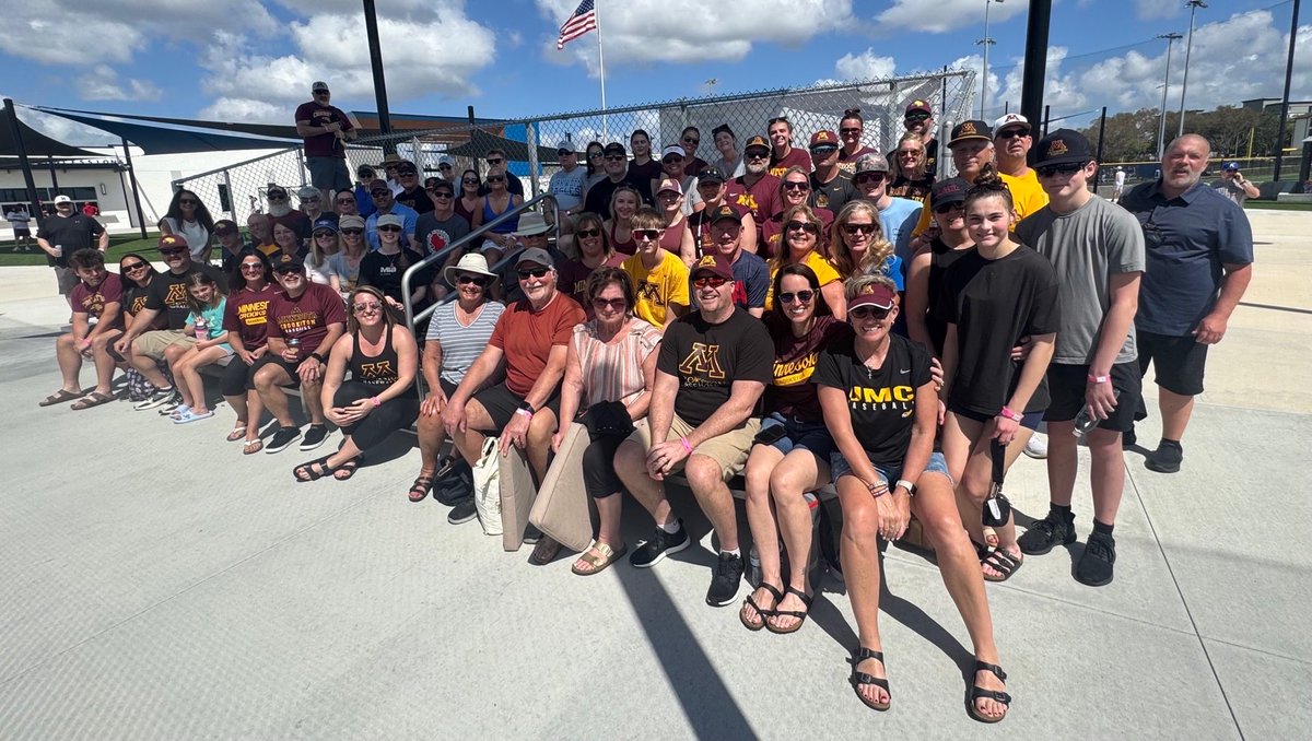 UMC Baseball tweet media