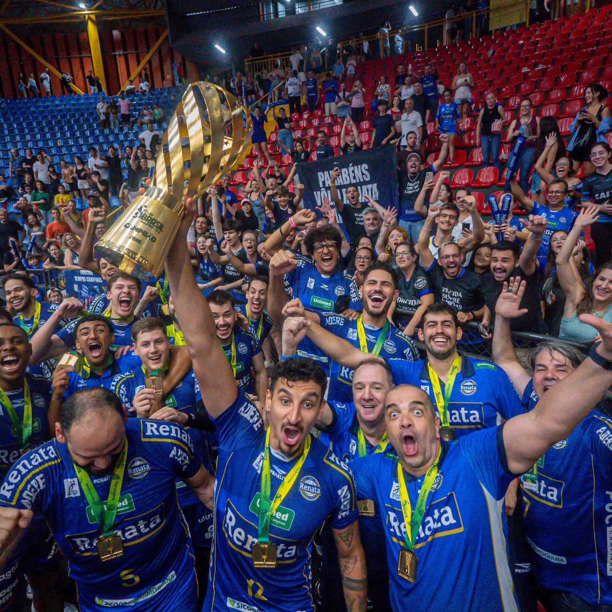 Voley Plus tweet media