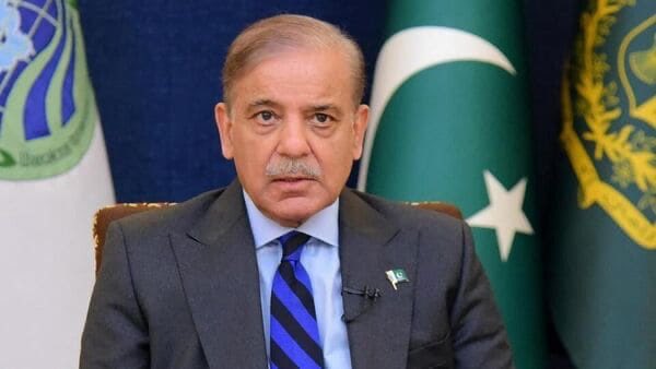 RTOUnited's tweet photo. Pakistan PM Sharif: All schools to close for two weeks after this week ends; higher education to go online immediately to save fuel. https://t.co/5oWvlIrT8j