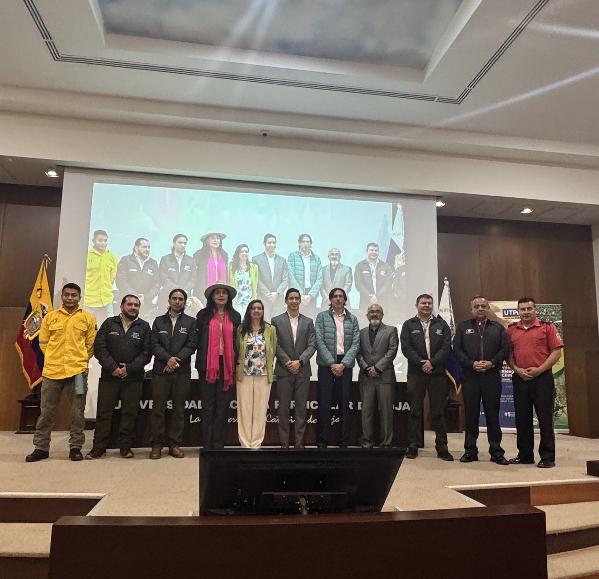 🎓 UTPL tweet media