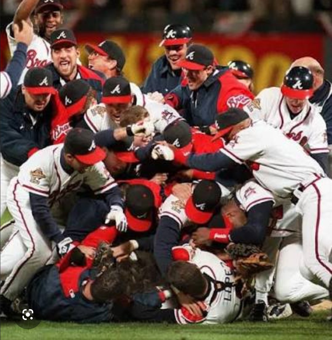 Legendary Neon Bat tweet media