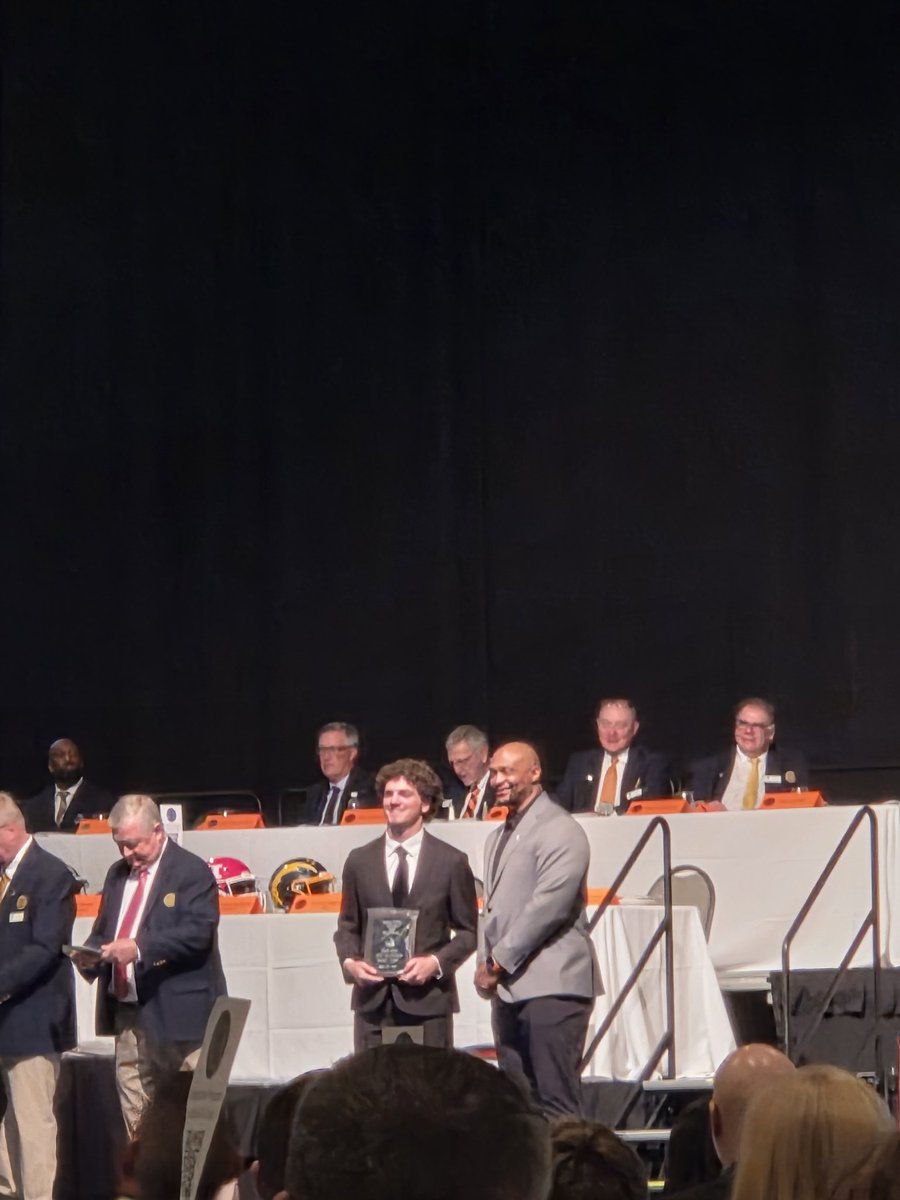 HL Athletics tweet media