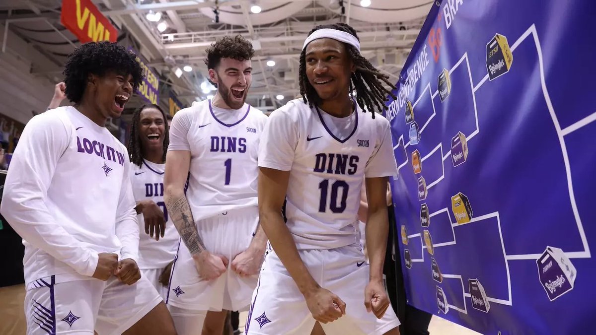 Ryan Hammer🔨 tweet media