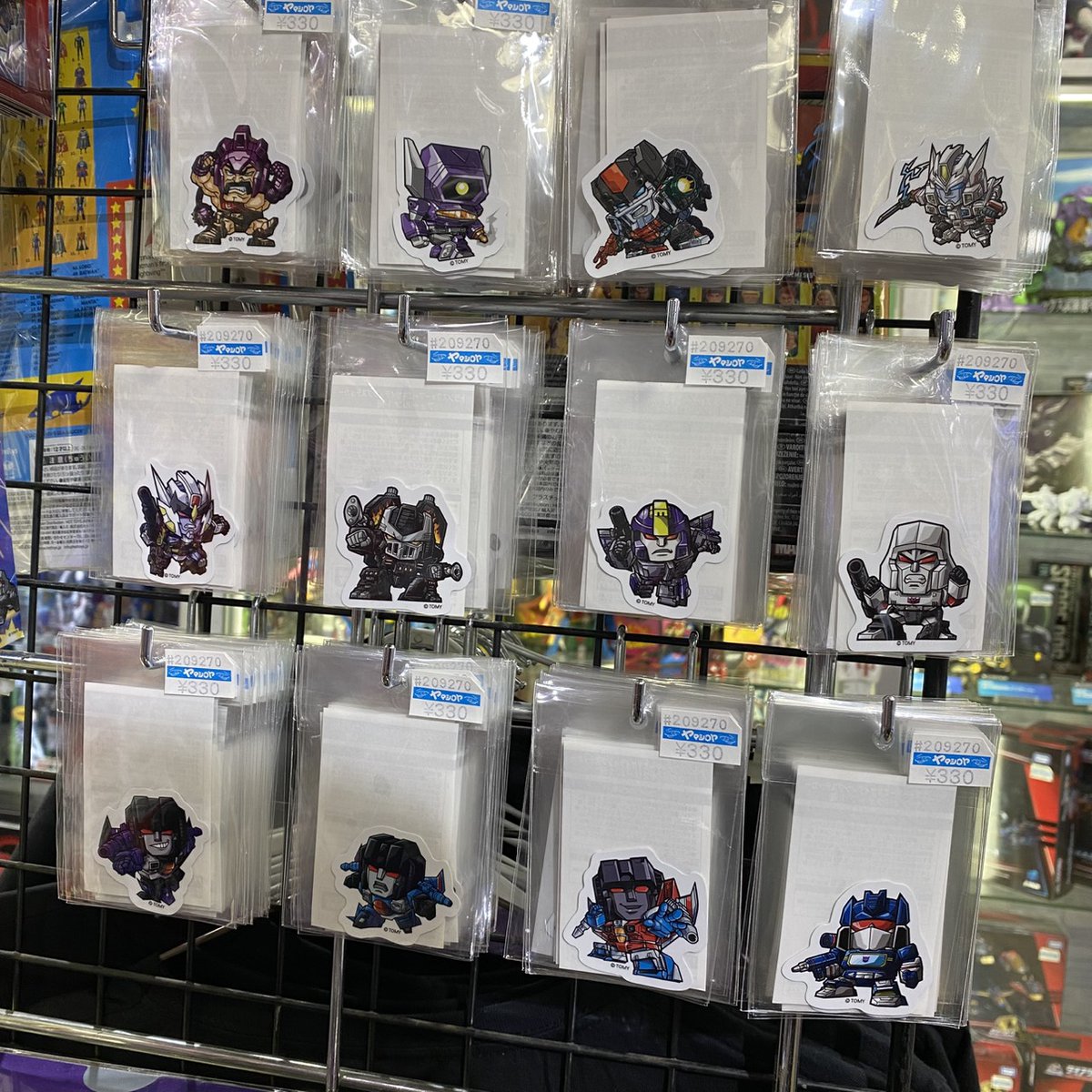 toy_yamashiroya's tweet photo. 2階売場に再入荷🎵
「e-HOBBYSHOP #トランスフォーマー エキサイティングステッカー」
売り切れておりました商品が再入荷しました❗️
お買い逃しの商品があればこの機会に是非❗️
その他e-HOBBYSHOPトランスフォーマー商品も引き続き展開中📣
#ヤマシロヤ 2階売場直通📞03-3831-2404
#transformers https://t.co/rCRj0MJIHX