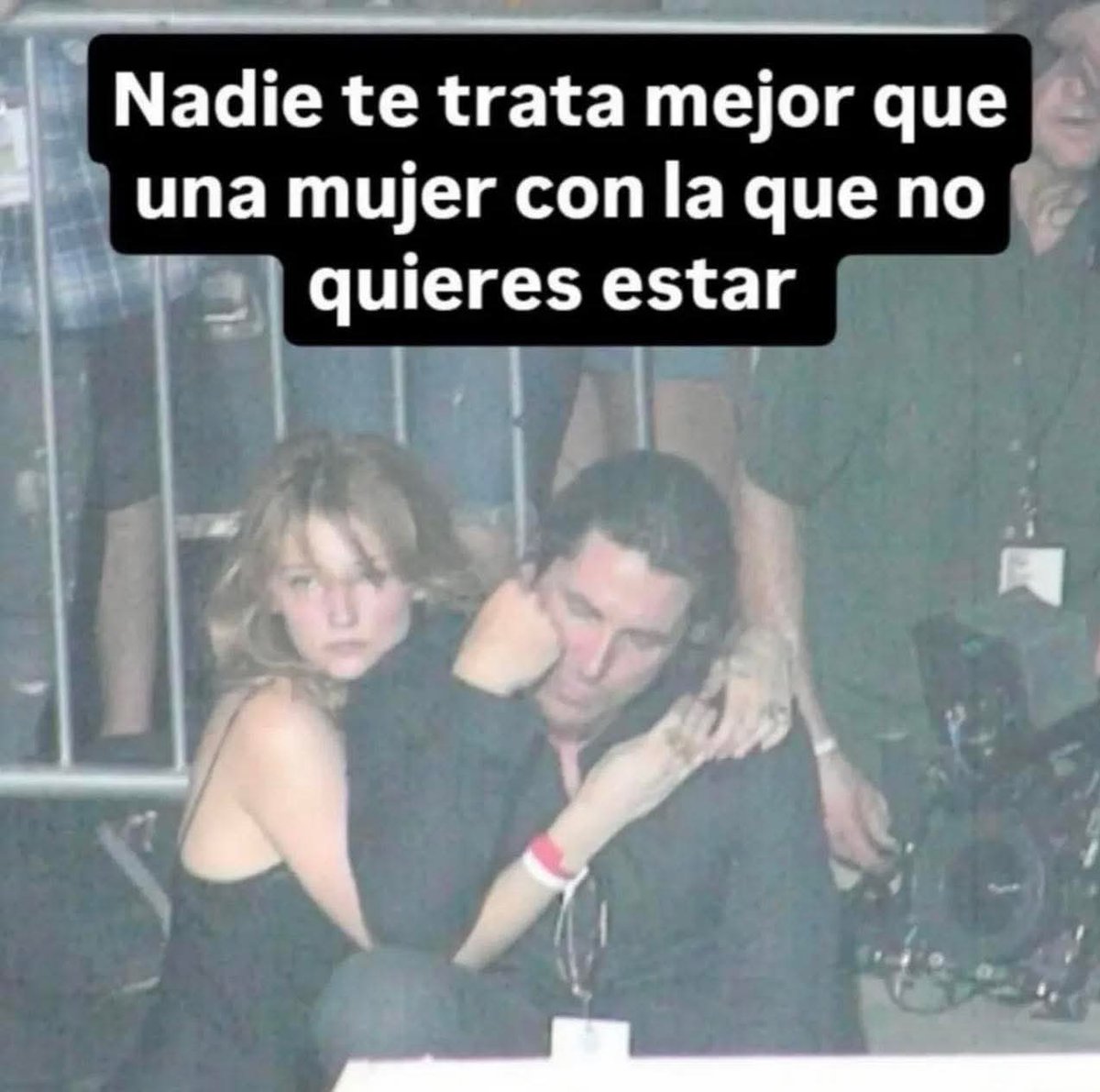 vampiro emocional tweet media