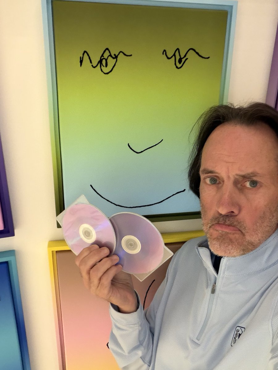 John Legere tweet media