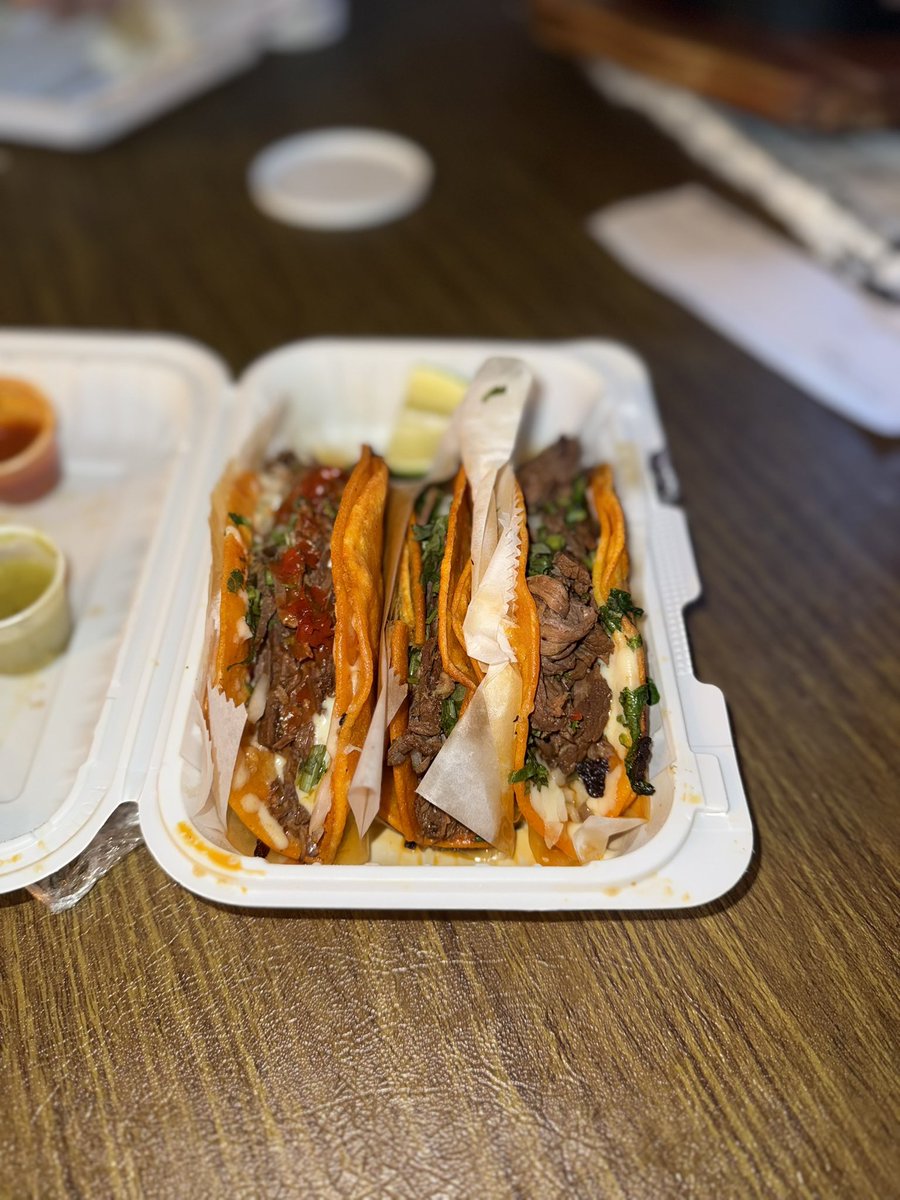 ThePOTSPostman tweet media