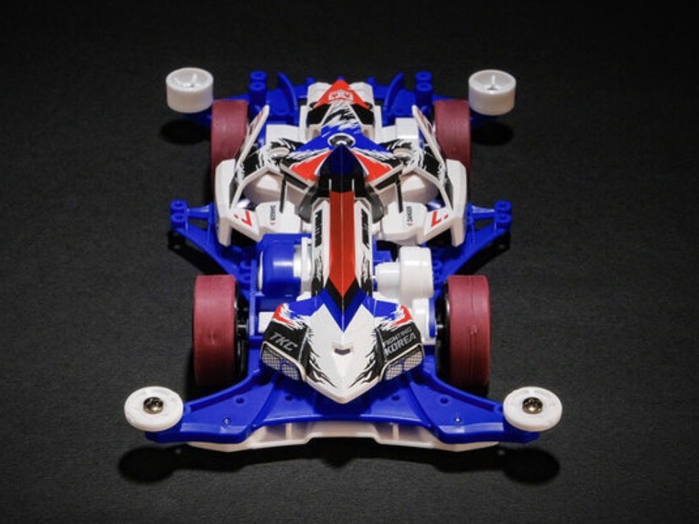 mini4good's tweet photo. 韓国限定マッハフレーム🔥

Ver.1 / Ver.2 / Ver.3

どれがどのバージョンかわかりますか？🤔

皆さんはどのカラーが好きですか？ https://t.co/Ufl2kj6VOw