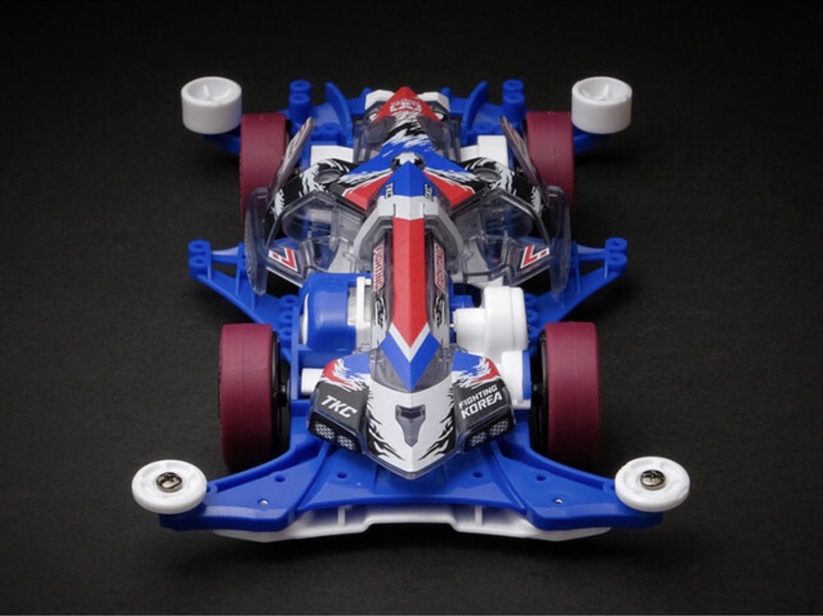 mini4good's tweet photo. 韓国限定マッハフレーム🔥

Ver.1 / Ver.2 / Ver.3

どれがどのバージョンかわかりますか？🤔

皆さんはどのカラーが好きですか？ https://t.co/Ufl2kj6VOw
