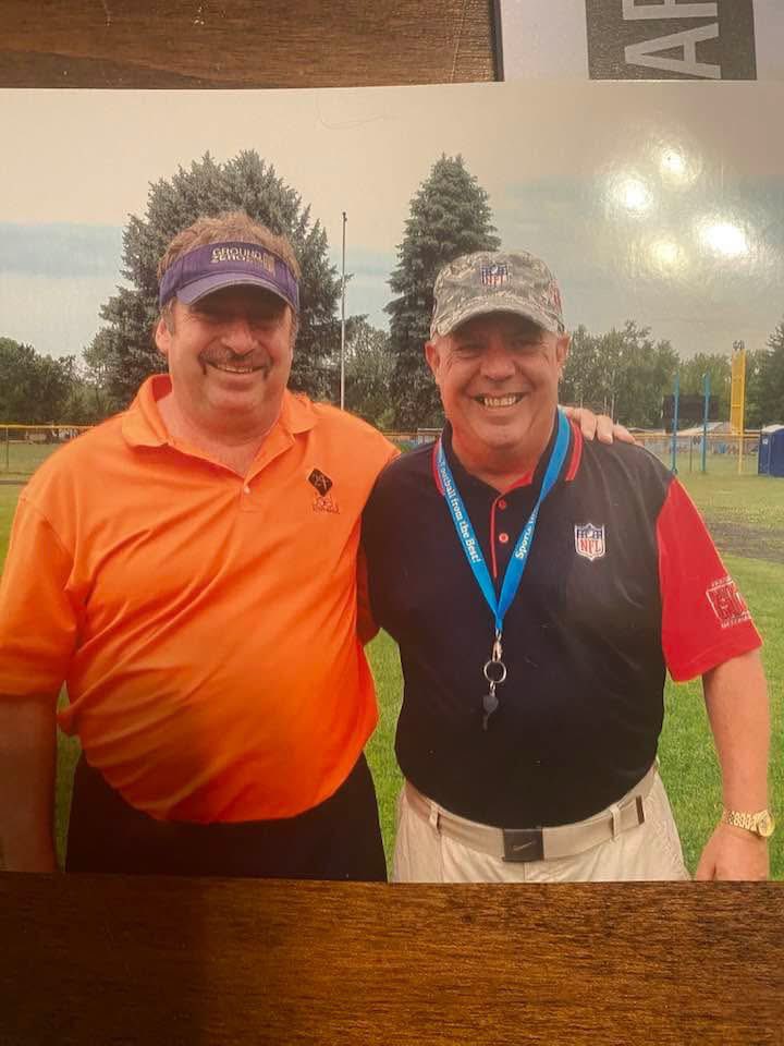 Coach_JEvans's tweet photo. This came up today from a camp Coach D and I did. Sure miss his wisdom https://t.co/Z5Me1obFcq