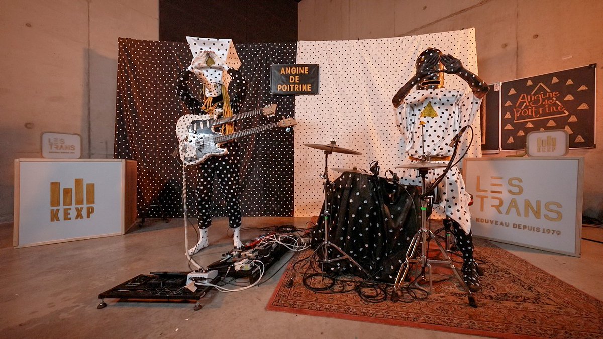 yuccpuddle's tweet photo. i make my gf watch an entire seven minute math rock instrumental by an array of mfs that look like this and be like "this wasn't the song i was thinking of" https://t.co/qSFWMJXgg7