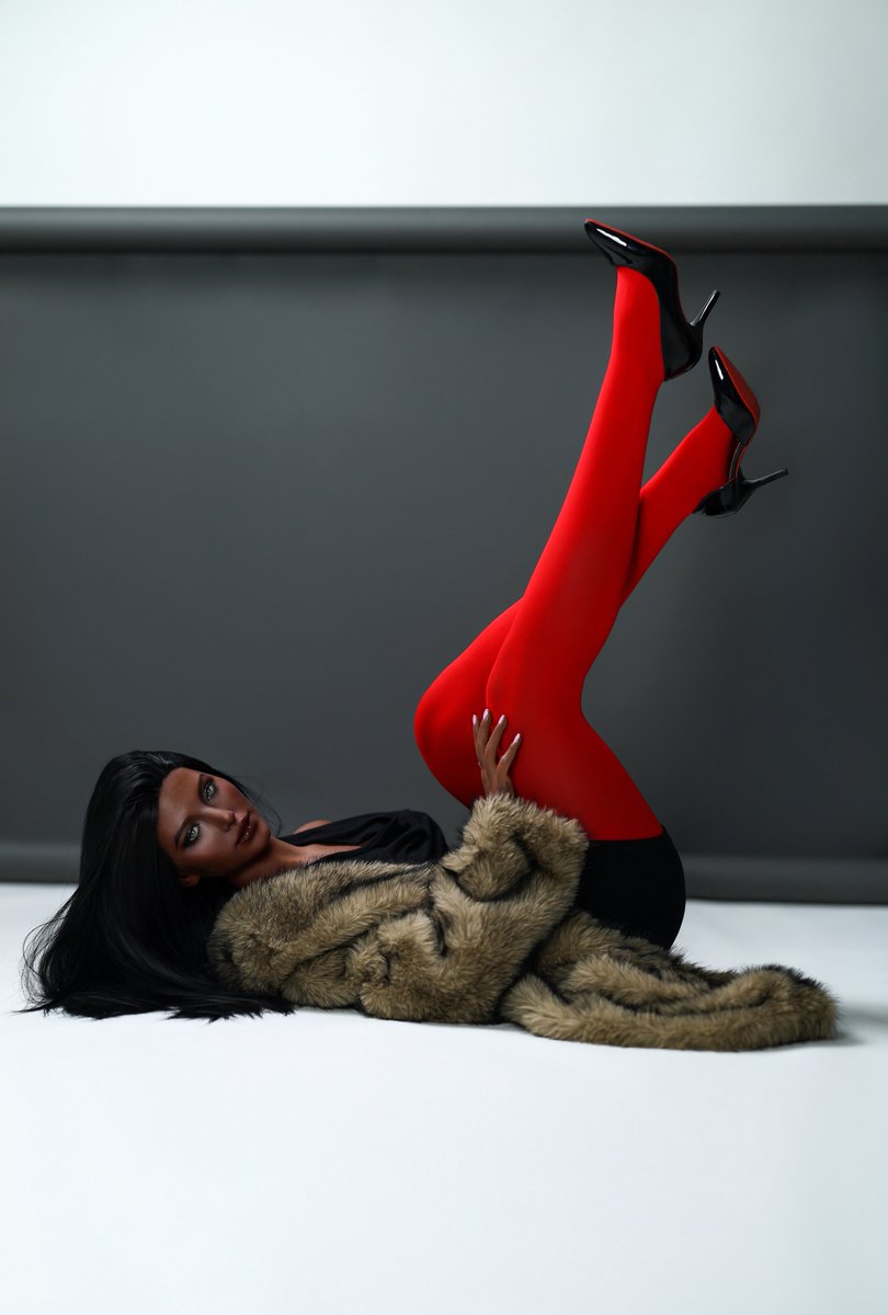 Chocolatedo1l's tweet photo. "Naomi walked in and the timeline froze. 

Red stockings. Fur coat. Green eyes that will ruin you.

 Which photo got you? 👀"

Here the link🖤：https://t.co/ziAsHS5pwA

#Naomi #AIBeauty #FurFashion #FashionBomb #siliconedoll #doll #chocolateladydoll https://t.co/M3wuuWLNiQ
