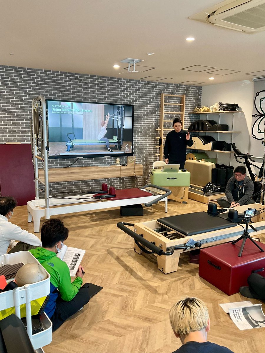 【Pilates Synthesis リフォーマー&amp;タワーコースブラッシュアップのご報告】

先日、横浜開催のリフォーマー&amp;タワーコースブラッシュアップが終了いたしました。ご参加いただいた皆さま、誠にありがとうございました。