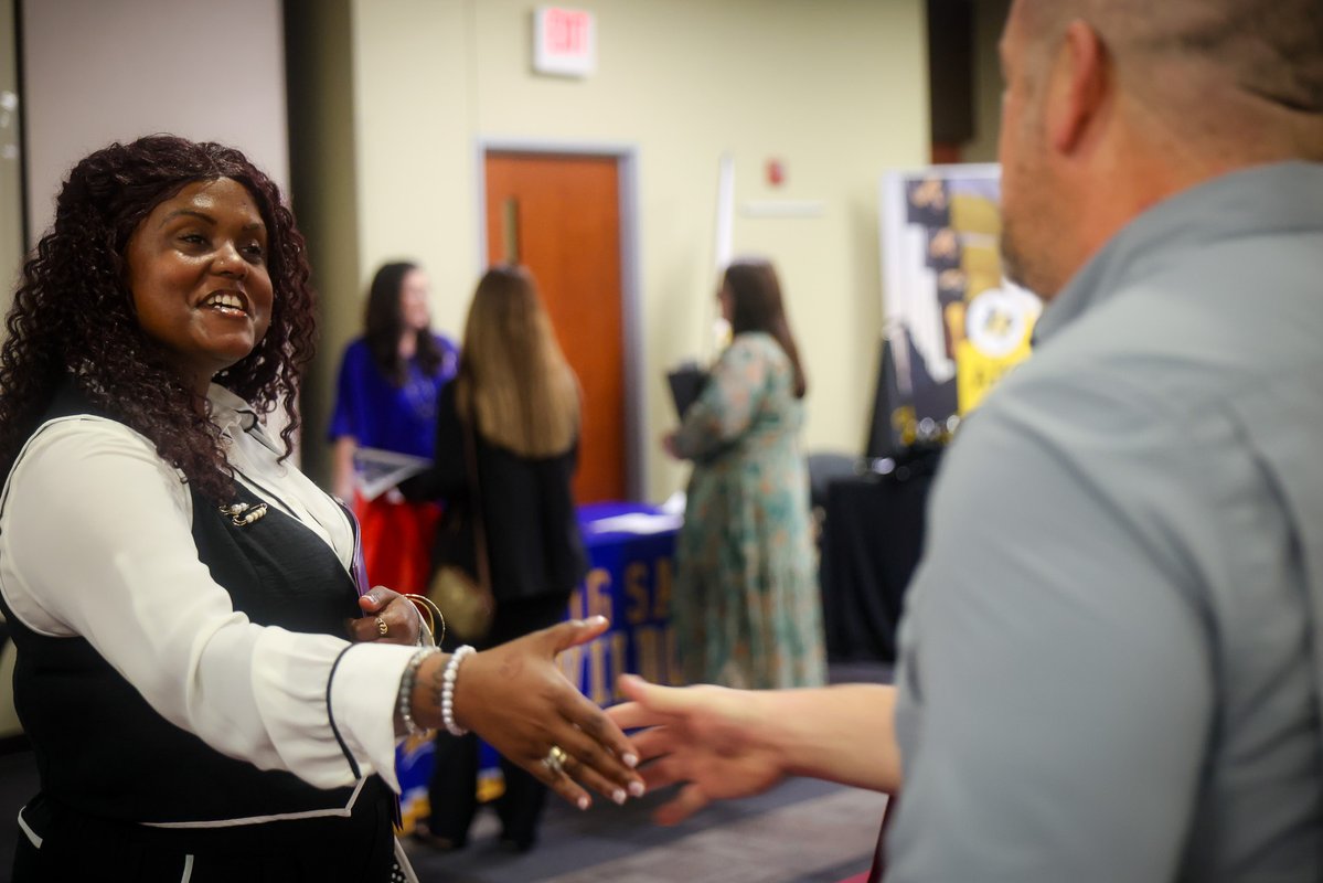 Region 7 ESC tweet media