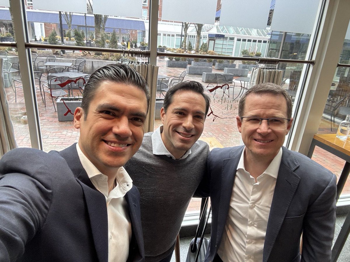 Mauricio Vila tweet media